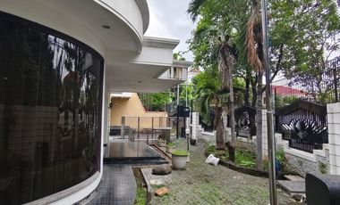 Hook Komersial Area Rumah Nol Jalan Raya Darmo Baru