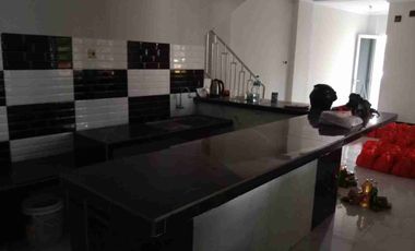 DISEWAKAN RUMAH BAGUS LUAS AKSES JALAN 2 MBL DILALUI JAKLINGKO DEKAT RAYA CONDET