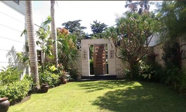 Prime Resort Land 3930m with 6 Active Rental Villas | Golf View Bali