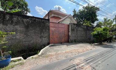 DIJUAL RUMAH DEKAT BATIK KERIS PUSAT BISNIS  SOLO BARU