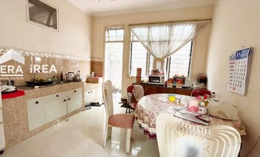 DIJUAL RUMAH DEKAT BATIK KERIS PUSAT BISNIS  SOLO BARU