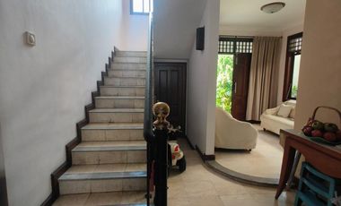 JUAL RUMAH NYAMAN STRATEGIS KENYERI