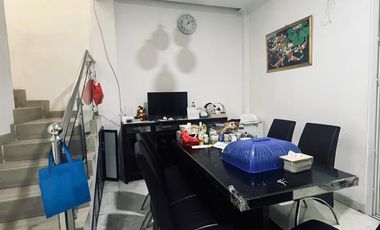 SS.3726 - Murah !! Dijual Rumah Minimalis 6x17 Siap Huni di Janur Asri Hadap Selatan Jalan 3 Mobil