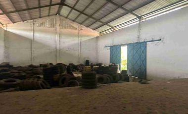 Termurah Tanah Dan Gudang Di jalan Raya Solo Tawangmangu sebelah Rumah Makan Jimbaran Karang anyar