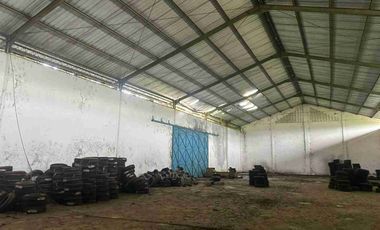 Termurah Tanah Dan Gudang Di jalan Raya Solo Tawangmangu sebelah Rumah Makan Jimbaran Karang anyar