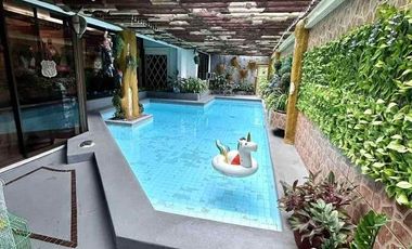 FOR SALE: 4BR HOUSE GREENMEADOWS QUEZON CITY