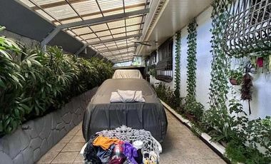 FOR SALE: 4BR HOUSE GREENMEADOWS QUEZON CITY