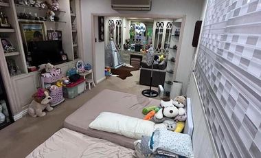 FOR SALE: 4BR HOUSE GREENMEADOWS QUEZON CITY