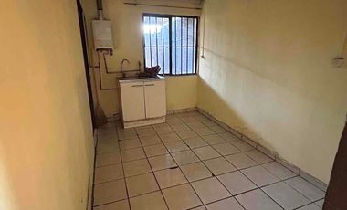 Vende casa  para uso comercial o residencial en Talca Centro