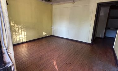 Vende casa  para uso comercial o residencial en Talca Centro