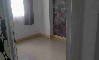 Green Pramuka atas mall 2 kamar kosong pertahun