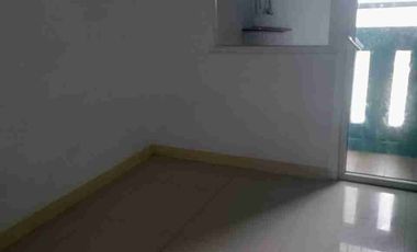 Green Pramuka atas mall 2 kamar kosong pertahun