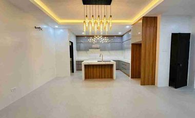 BRAND NEW HOUSE with POOL IN ROYALE CEBU ESTATE, CONSOLACION