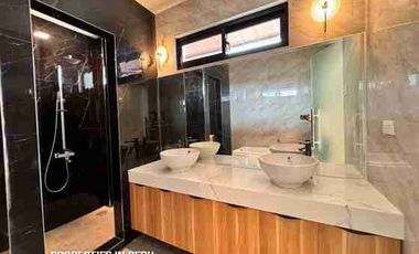 BRAND NEW HOUSE with POOL IN ROYALE CEBU ESTATE, CONSOLACION