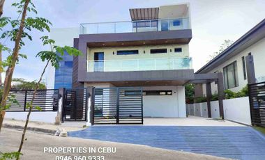 BRAND NEW HOUSE with POOL IN ROYALE CEBU ESTATE, CONSOLACION