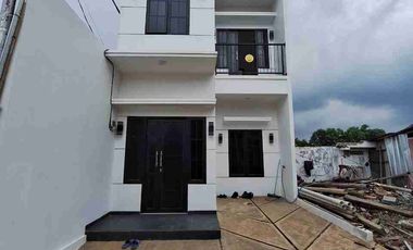 Rumah Baru Dalam Cluster Siap Huni Termurah Tanpa DP di Kalisari Jakarta Timur