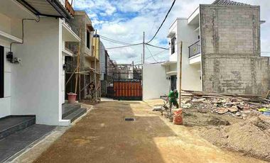 Rumah Baru Dalam Cluster Siap Huni Termurah Tanpa DP di Kalisari Jakarta Timur