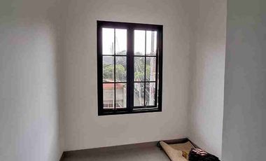 Rumah Baru Dalam Cluster Siap Huni Termurah Tanpa DP di Kalisari Jakarta Timur