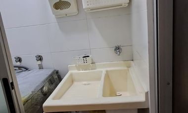 SE ARRIENDA APARTAMENTO DE 2 HABITACIONES AMOBLADO