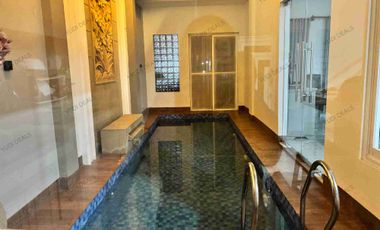 Dijual rumah plus private pool lokasi strategis di Kota Cirebon