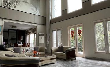 Dijual Rumah Huk Mewah di Pik Sangat Homey