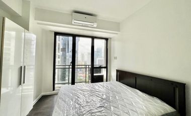 ₱3.2M Studio with Balcony for Sale in Knightsbridge Residences Makati | 27sqm High Floor Century City Condo
