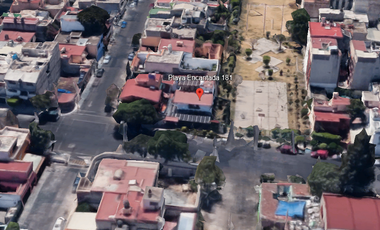 Casa muy grande en Reforma Iztaccihuatl Remate Bancario