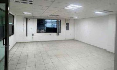 Bodegas en Renta ubicadas en 
Carretera Libramiento Paraíso – Dos Bocas
Fraccionamiento El Limón, Plaza Dos Bocas, Paraíso, Tabasco.