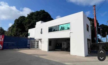 Bodegas en Renta ubicadas en 
Carretera Libramiento Paraíso – Dos Bocas
Fraccionamiento El Limón, Plaza Dos Bocas, Paraíso, Tabasco.