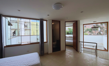 Casa Moderna en Venta en Esquina – Urb. Villa del Norte, Chiclayo