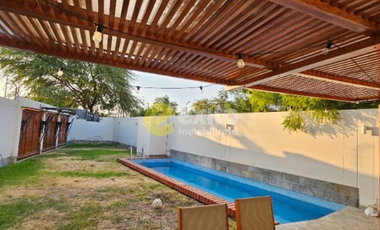 ALQUILER DE CASA DE TRES PISOS  EN CONDOMINIO PRIVADO LOMA BLANCA, LOS EJIDOS PIURA