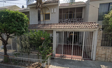 REMATO LINDA CASA A 15 MIN DE ANDARES EN ZAPOPAN