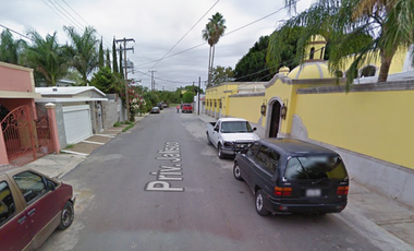 CASA EN VENTA EN MADERO, NUEVO LAREDO, TAMPS.