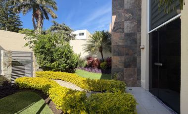 Residencia con Alberca privada en Lomas de Trujillo