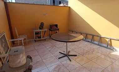 ¿Buscas una casa espaciosa y completa cerca de Av. Constructores y Flora Tristán, La Molina?