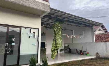 Ruko Komersil, Area Luas Di Jatiasih, Bekasi Kota