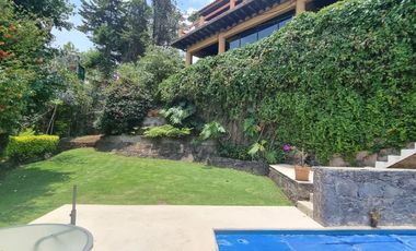 MAGNIFICA CASA EN VENTA, ESTILO VALLESANA