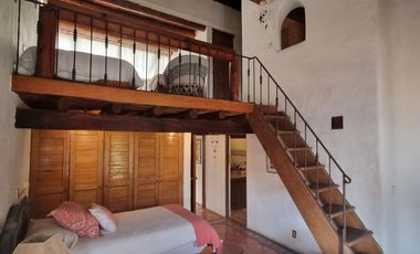 MAGNIFICA CASA EN VENTA, ESTILO VALLESANA