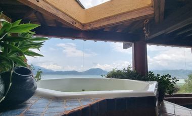 MAGNIFICA CASA EN VENTA, ESTILO VALLESANA