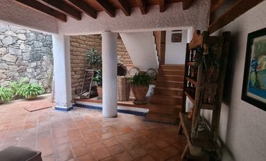 MAGNIFICA CASA EN VENTA, ESTILO VALLESANA