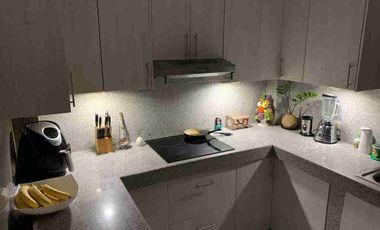 Departamento de alquiler remodelado en Ceibos sector abierto