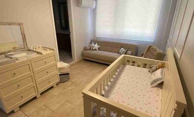 Departamento de alquiler remodelado en Ceibos sector abierto