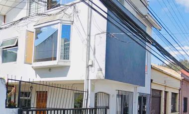 ARRIENDO CASA DE 3 PISOS EN CENTRO DE CONCEPCIÓN/SEMIAMOBLADA