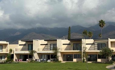 Casa en Venta en Chapala Frente al Lago