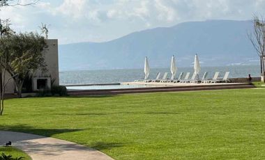 Casa en Venta en Chapala Frente al Lago