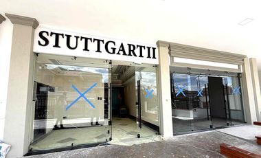 x Estrenar local Comercial 35m más 15 Parqueo