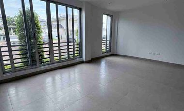 Departamento de Alquiler en Urb. Puerta al río