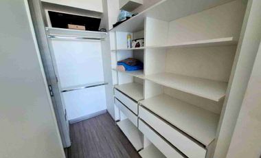 Se vende departamento en Condominio Olimpia.