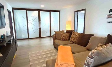 CASA INDEPENDIENTE EN VENTA SECTOR NAYON, QUITO