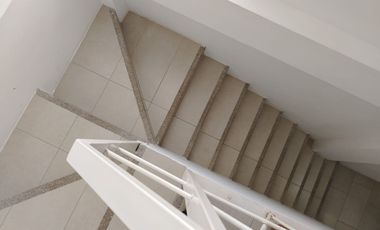 RENTA DE CASA EN URBANIZACIÓN PUNTA BLANCA JARAMIJÓ